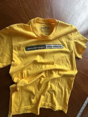Post Malone Posty Co Beerbongs & Bentleys Yellow Concert Tour T-Shirt Small
